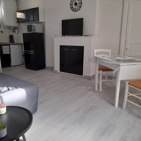 Promo Studio Wi-Fi A Courseulles-Sur-Mer Au 1Er Etage Dış mekan fotoğraf